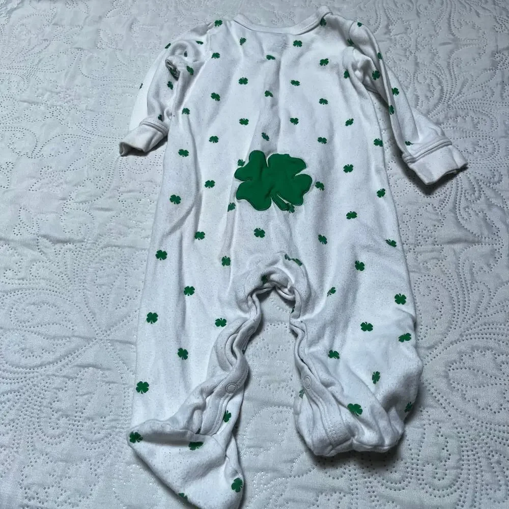 Carter’s Shamrock St Patrick’s Day Sleeper PJs Size 9m
